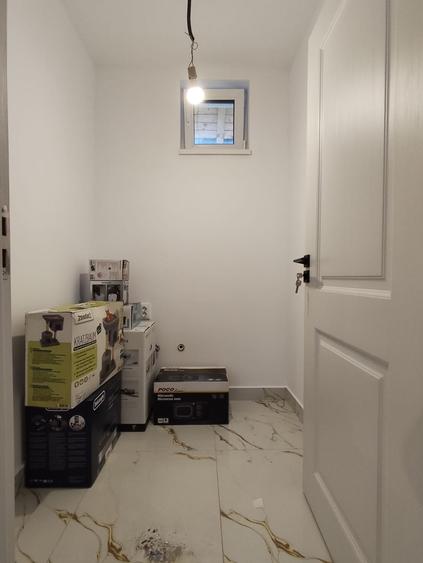 FARA COMISION casa cu 4 camere 2 bai PARTER + Pod Mansardabil cu placa la cheie