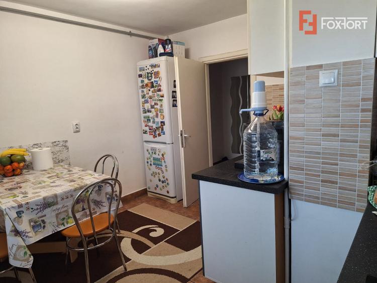 Apartament spatios cu 4 camere, 2 locuri de parcare – zona Iulius Mall