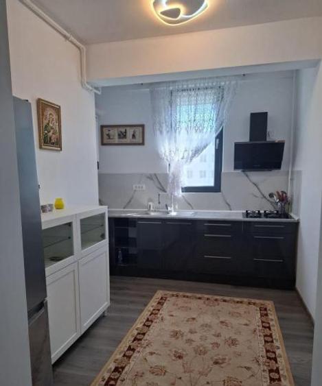 Apartament cu 2 camere de închiriat, zona Veterani