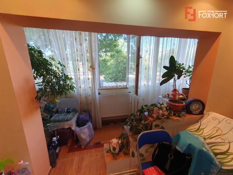 Apartament 3 camere, etaj 1, centrala proprie, bloc izolat - Zona Kiriac