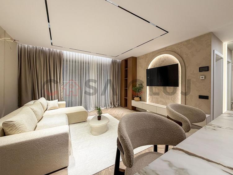 2 camere superbe, la cheie, zona The Office!