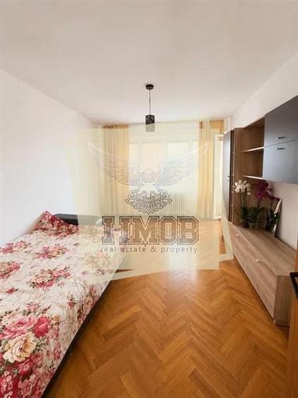 Apartament 3 camere cu 2 balcoane zona Mihai Viteazu