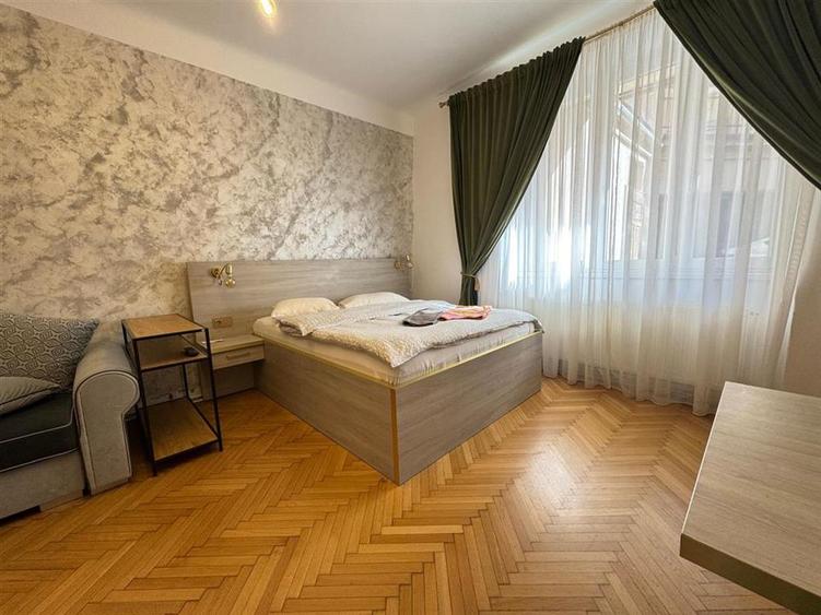 Afacere la CHEIE 2 garsoniere de LUX in zona Ultracentrala
