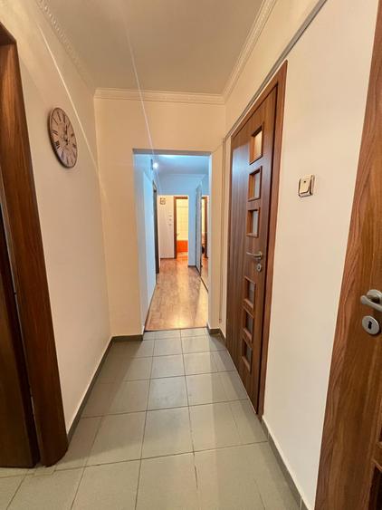 Inchiriere Apartament 3 camere Decomandat Gorjului-Pacii