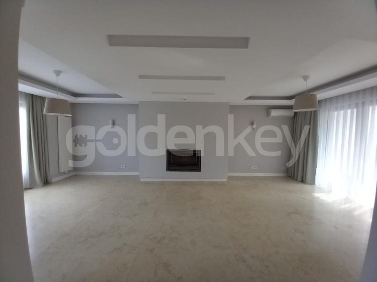 Vila moderna cu 4 camere | Oxford Gardens