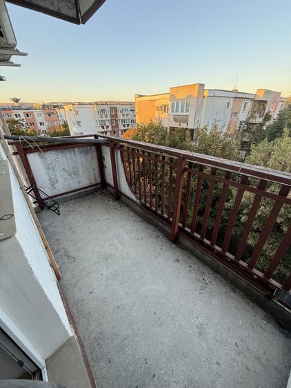 Ap 3 camere decomandat 74mp finisat str. Scorțarilor