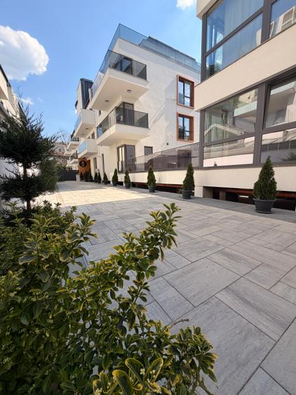 3 camere Clădire Boutique 2026. Vedere superbă . Zona de Vile.