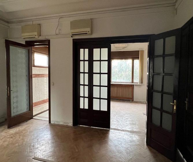Vila reprezentativa de inchiriat, Arcul de Triumf, ideala pentru birou