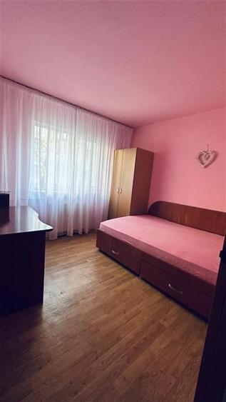 Apartament 3 camere Dacia