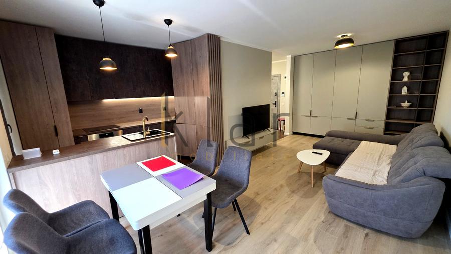 Apartament 2 camere 58mp,balcon,parcare,Plopilor Parcul Rozelor