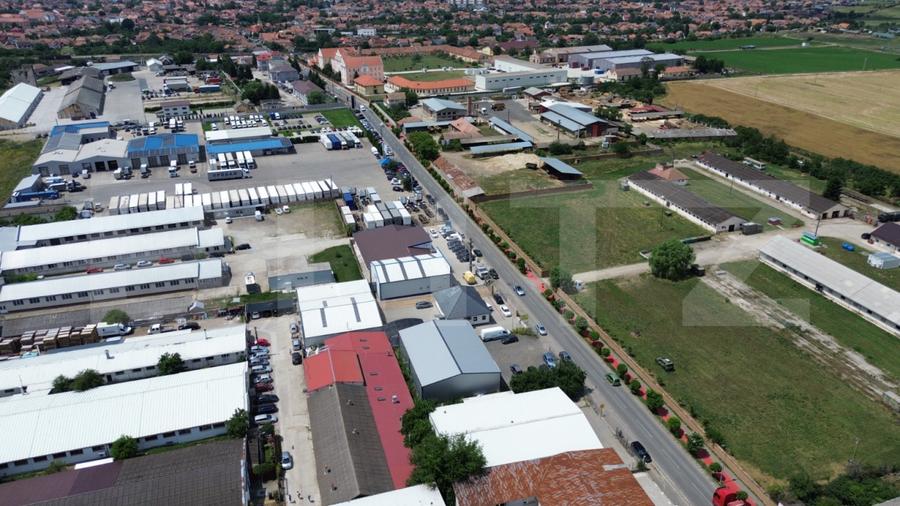 Spațiu comercial 620 mp, fost restaurant, 5 încăperi, 2 birouri, zona Sebeș