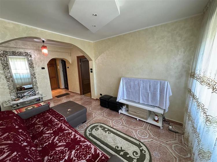 Apartament 3 camere, mobilat si utilat, ultracentral, etaj 9/10