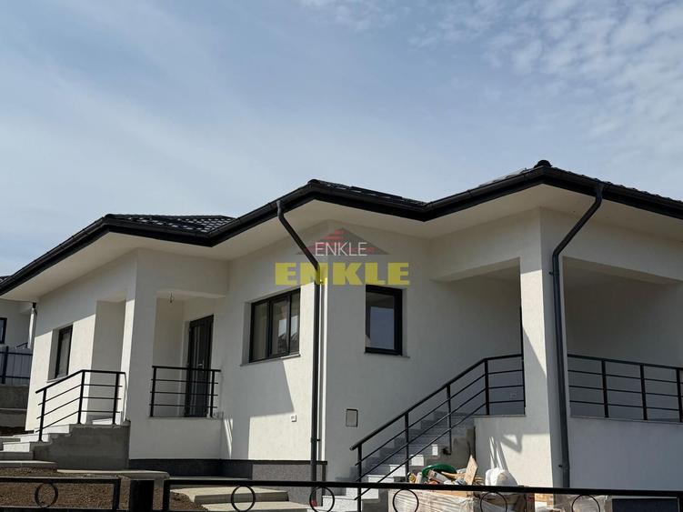 CASE NOI DE VÂNZARE – ZONA LEBĂDA - 7
