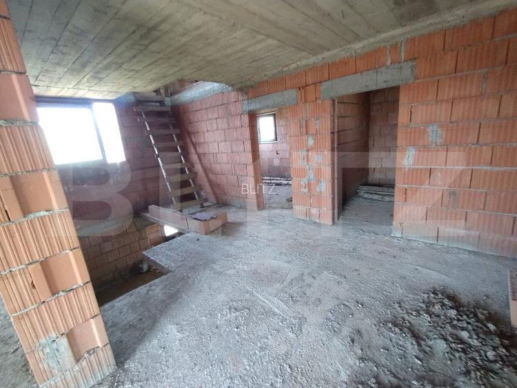 Casa la rosu,200mp,2 nivele,500 mp teren imprejmuit,zona Sigmir - 4