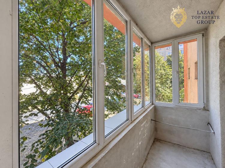 Apartament 2 camere zona 300 de vanzare