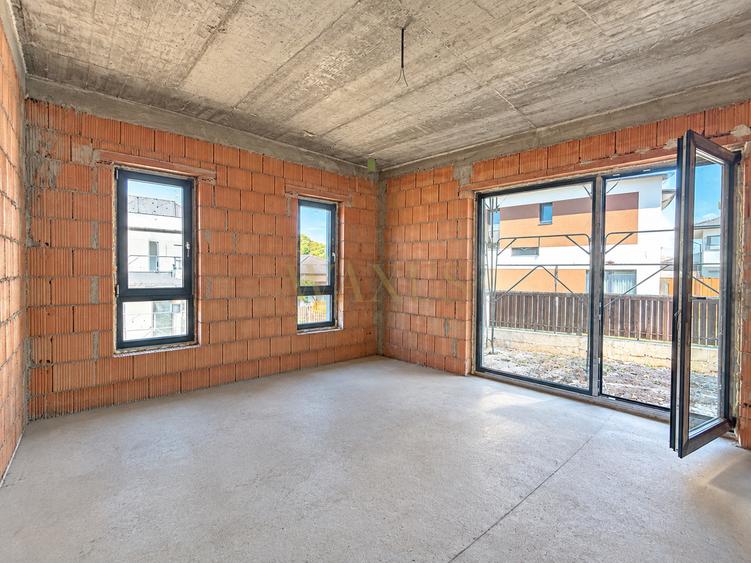 Duplex în Ansamblu Privat - SU 120MP | ST 250MP - Centura Razoare