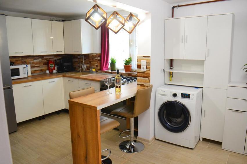 Apartament ultracentral cu 2 camere