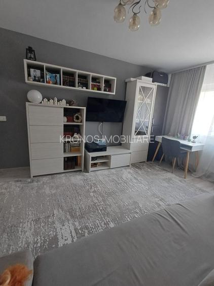 EXCLUSIV KM 5 2 CAMERE,LUX 51 MP PRET 108000 EURO - 2