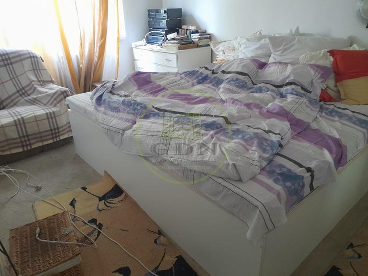 Apartament 4 camere etaj1 de vanzare pe B-dul unirii in Fagaras jud. Brasov