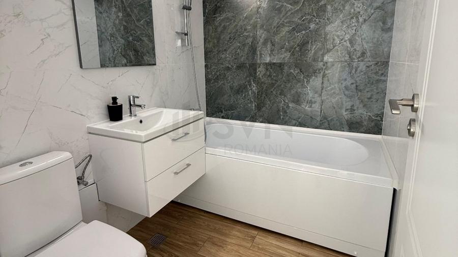 REA1022624 Apartament 2 camere 1 Mai Renovat