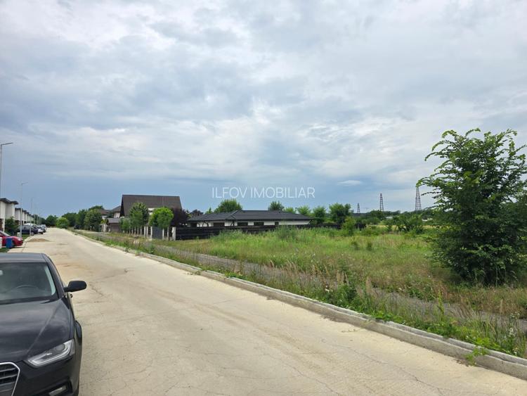 Balotești Str. Cireșului - Teren intravilan 1068 mp, deschidere 33 ml, utilități - 7