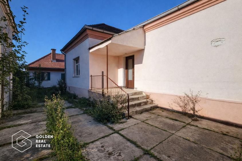 Casa cu 2 corpuri de cladire, Lipova