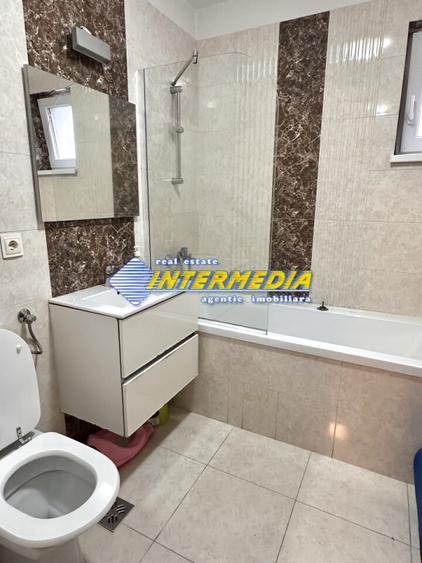 APARTAMENT 3 CAMERE I BLOC NOU I CETATE I CURTE PROPRIE I PARCARE I