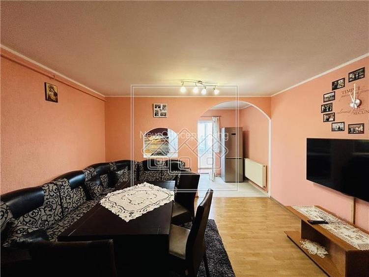 Ap mobilat si utilat, 2 camere, balcon, etaj 1/3 - Valea Aurie - 17