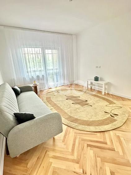 Apartament cu 3 camere in Grigorescu cu 2 balcoane etaj 1 langa Piata