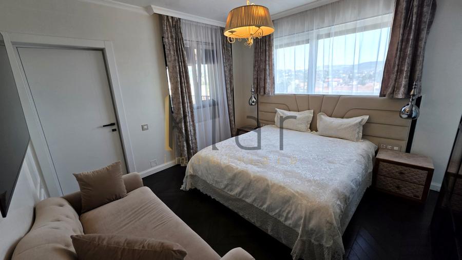 Apartament 3 camere LUX 76mp,balcon,parcare,Centru, zona NTT