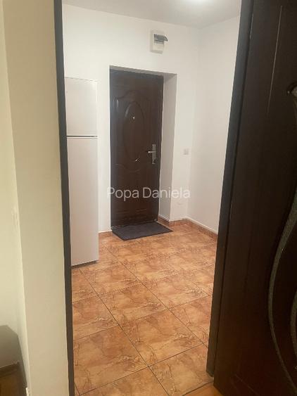 Proprietar, inchiriez garsoniera spatioasa, igienizata total - 3
