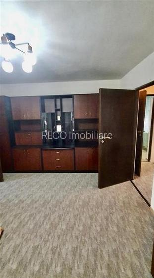 RECO  Apartament cu 2 camere, semidecomandat, gata de mutare ultracentral - 4