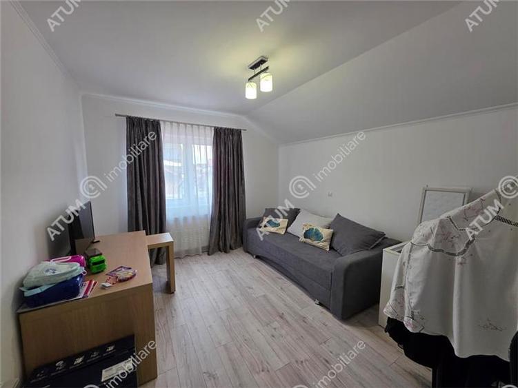 Casa individuala cu 5 camere si curte proprie in cartierul Tineretului