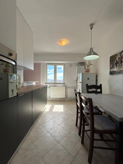 Inchiriere apartament 3 camere langa Hyperion - Centrala Proprie