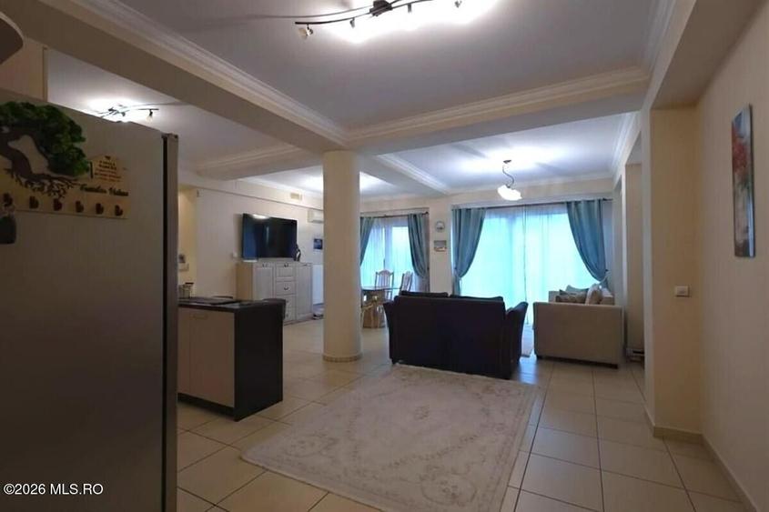Mamaia Nord - Sea Breeze Resort, 2 camere, 81 mp utili, etaj 1, lift!