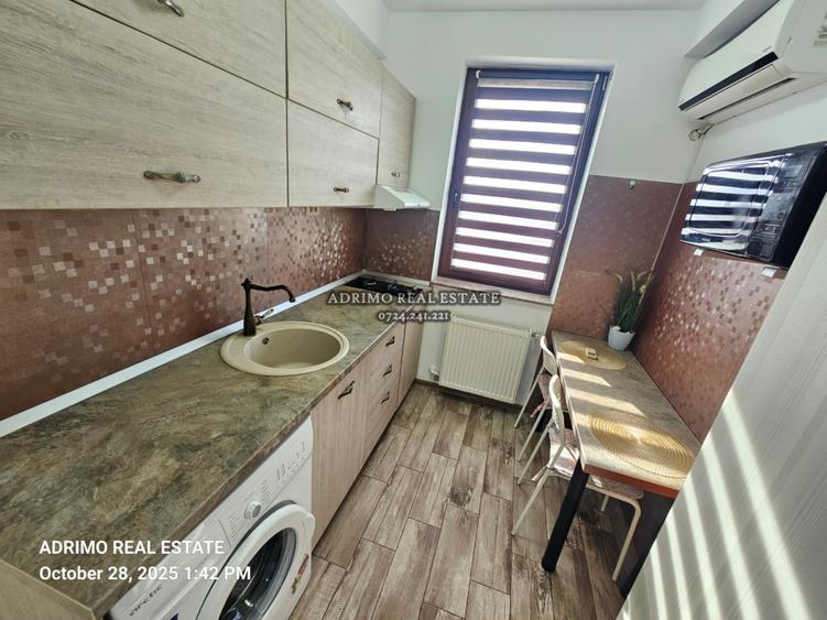 Garsoniera Dubla 45mp in BLOC NOU - zona Reyna - Centrala GAZ - 450 euro