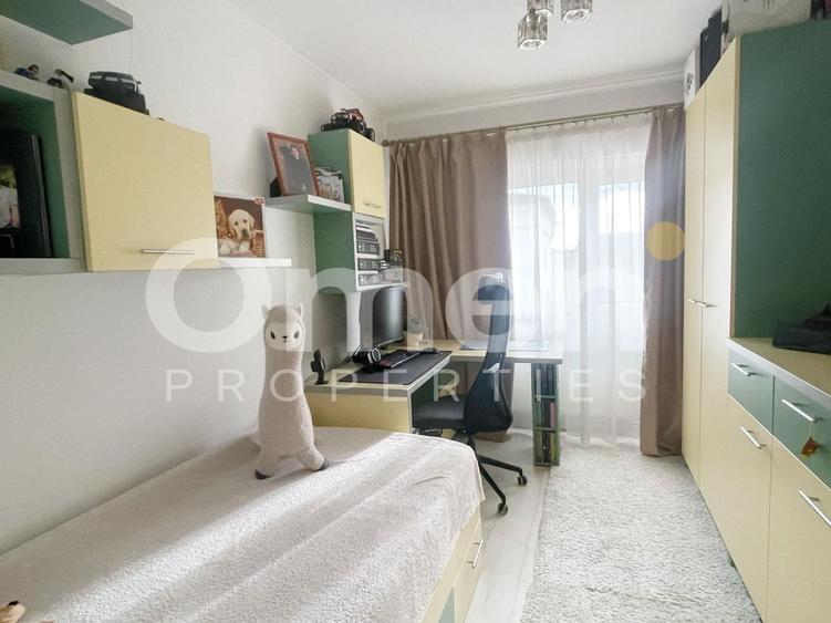 Vând apartament 3 camere | Zonă centrală