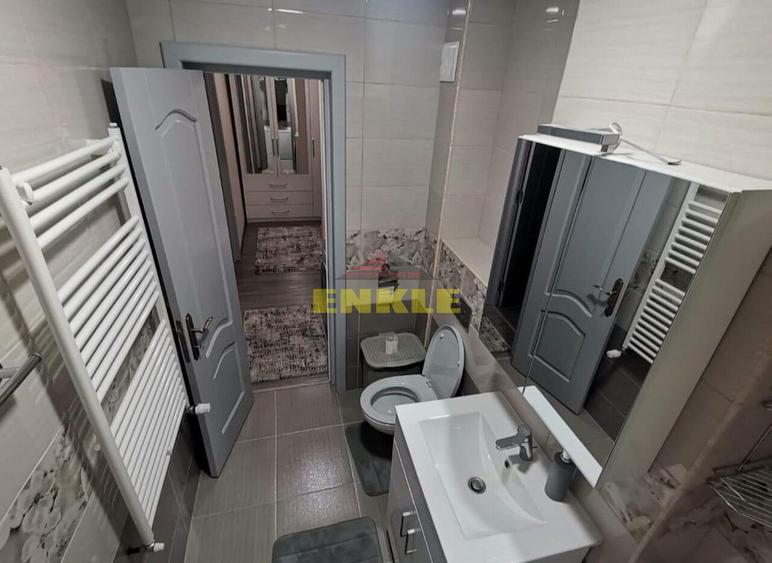 De închiriat apartament cu 3 camere, Bulevard