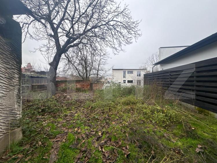 Teren intravilan, 267 mp, str. Alexandru cel Bun - 2
