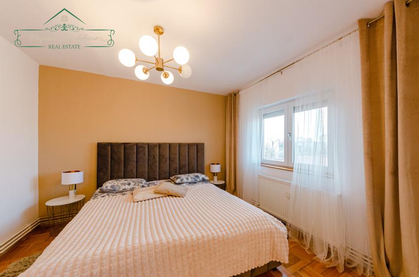 Apartament cu 5 camere si centrala proprie, zona Aurel Vlaicu, Arad