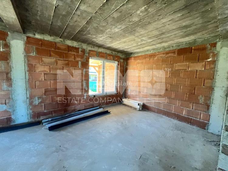Duplex De Vanzare I Lisaura, Suceava I Pret: 128.900 Euro - 3