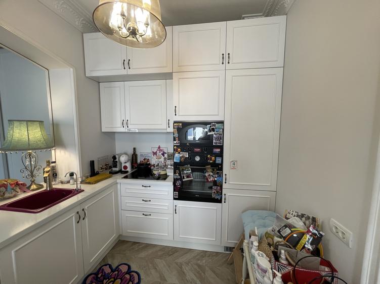 Apartament premium în vilă interbelică | Zona Cașin – Arcul de Triumf | Curte