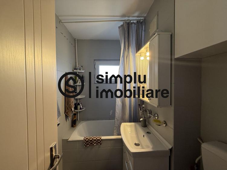 Apartament 3 camere Rovine et 2/4