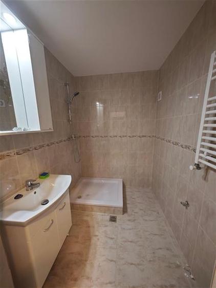 Apartament 3 camere decomandat, renovat, Piata Romana