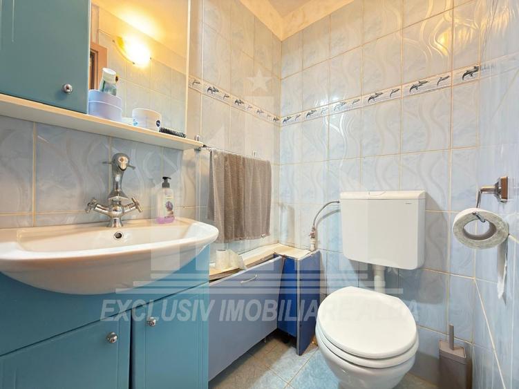 Apartament cu 3 camere | 2 bai | 69 mp | Cetate - Mercur