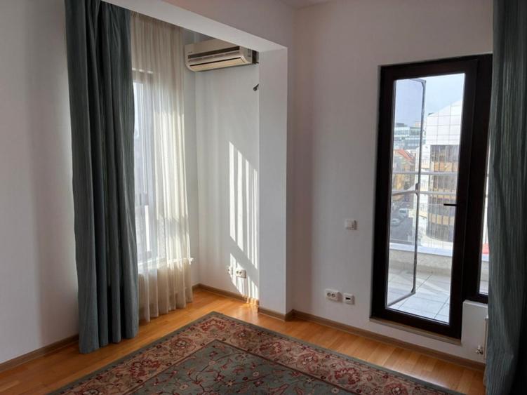 Apartament 3 camere, bloc nou Romana-Dorobanti + Parcare