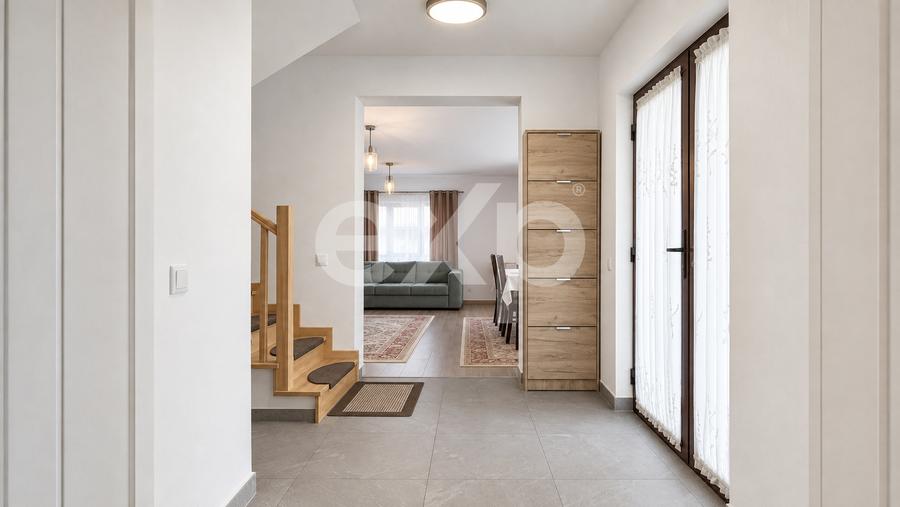 Casă individuală mobilată în Hărman | 139 mp utili, teren 540 mp, șemineu