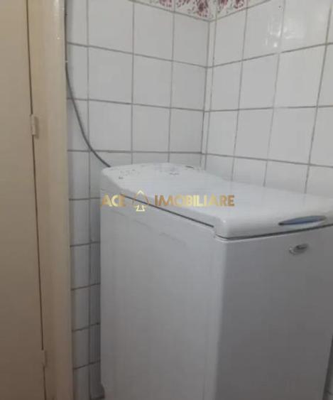 3 Camere de inchiriat | Splaiul Unirii | Parcare | Metrou | Mobilat |