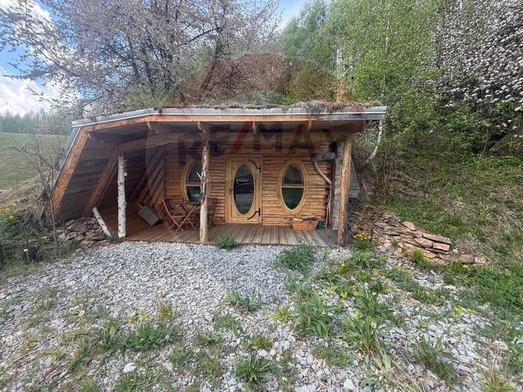 Domeniu Agro-Turistic 6.2ha, Glamping,Case Hobbit&Autonomie Energetica