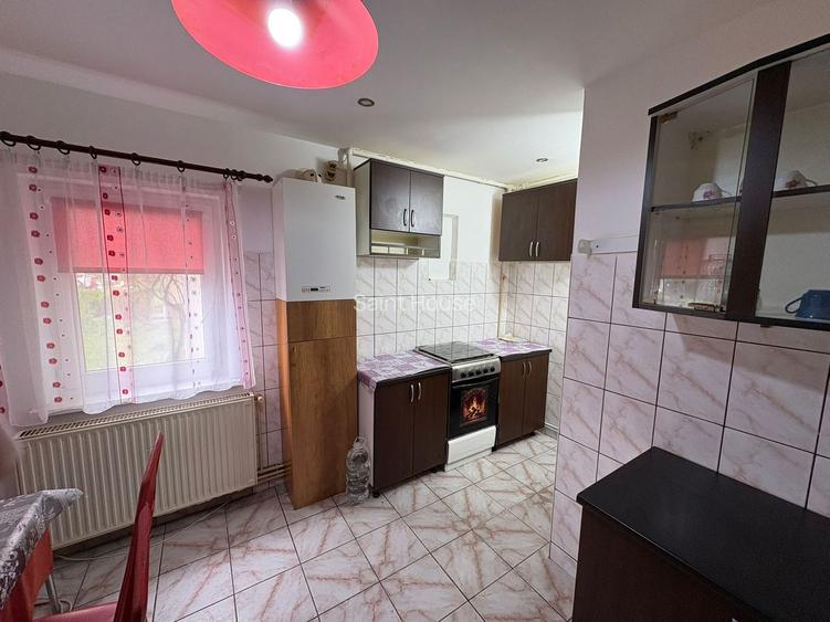 Apartament cu 2 camere de închiriat zona Lenin - 2